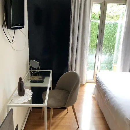 Hotel As Hortensias *