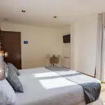 Alda Corcubion Hotell *